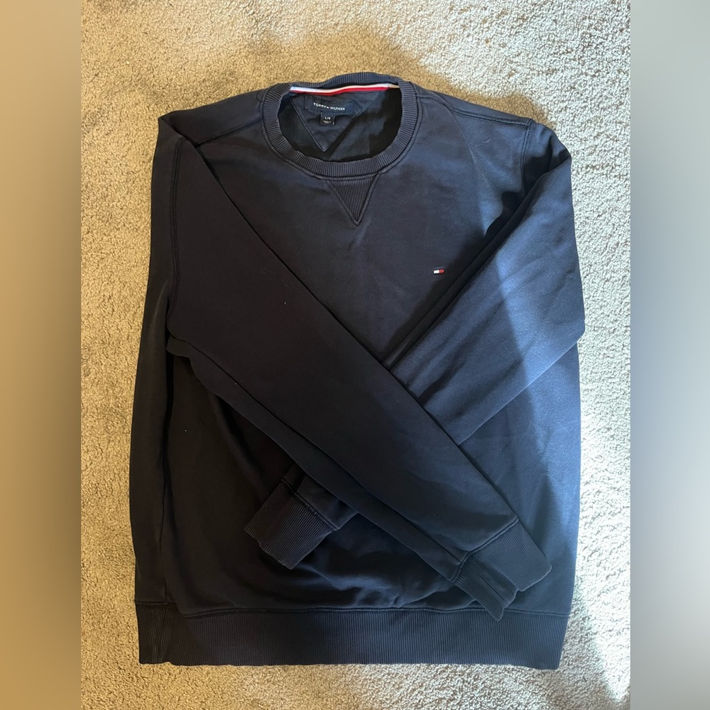 Navy Tommy Hilfiger sweater